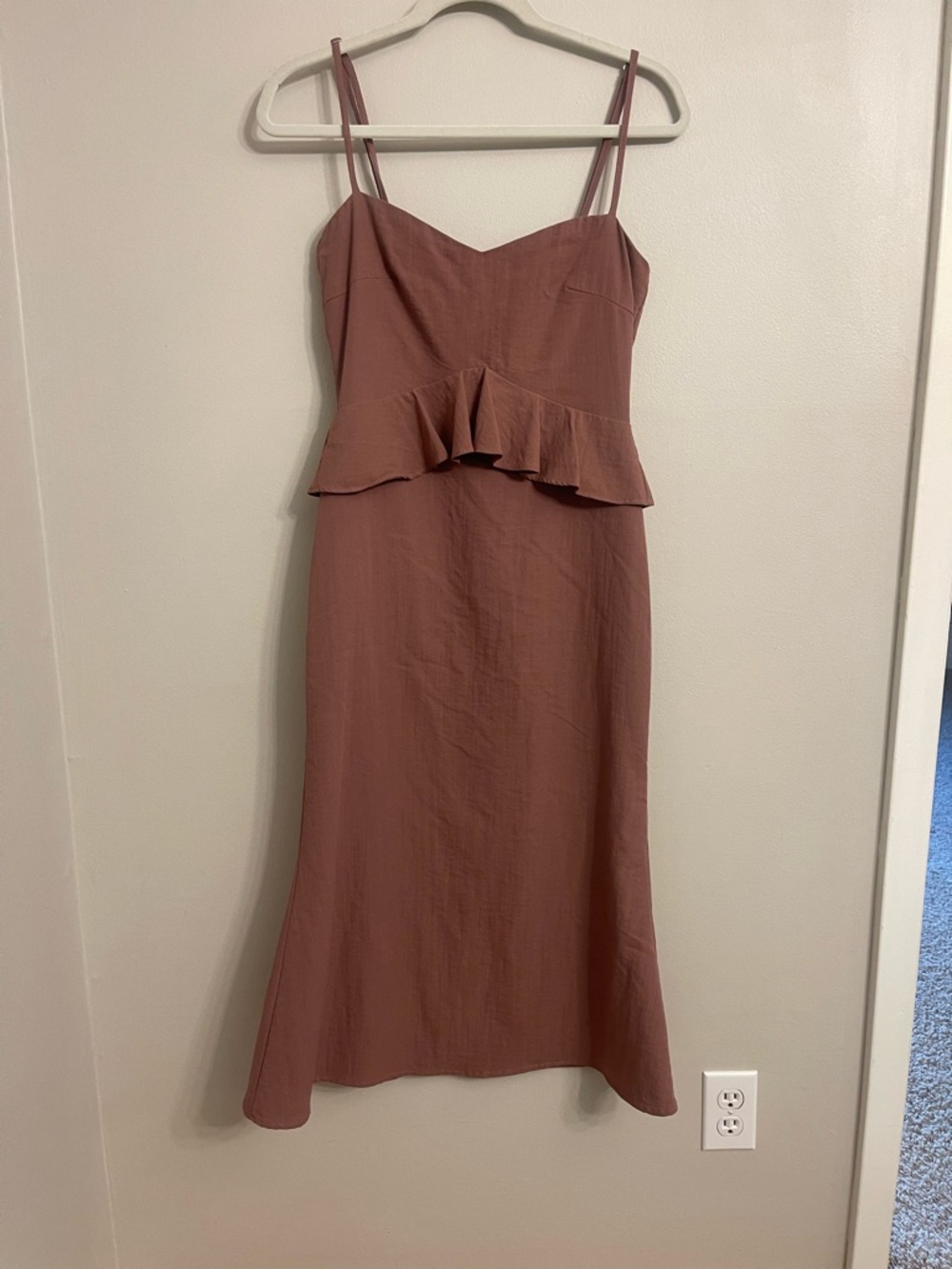 Showpo Rust Rose Ruffle Midi Dress - Picture 5 of 5